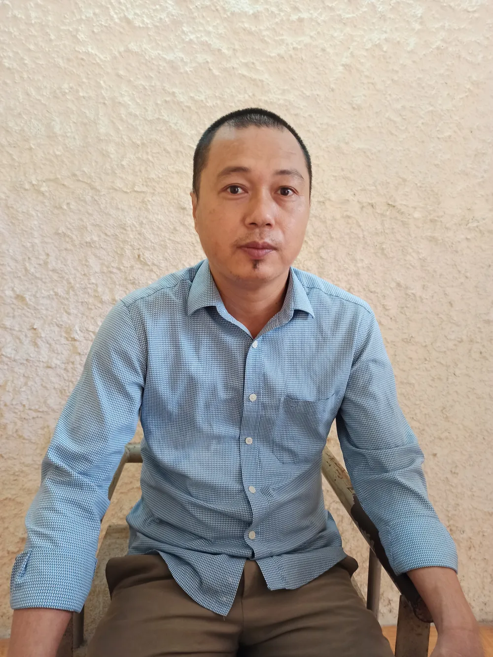 Khởi tố nguyên đại úy lừa đảo “chạy trường” công an, quân đội ảnh 1