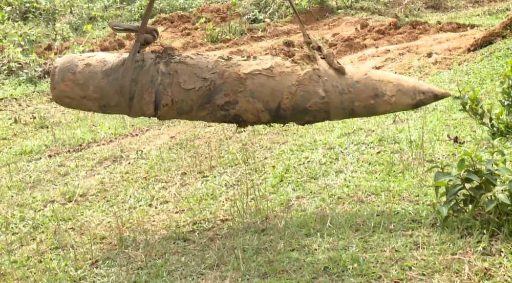 Hà Tĩnh xử lý 2 quả bom còn sót lại sau chiến tranh ảnh 9