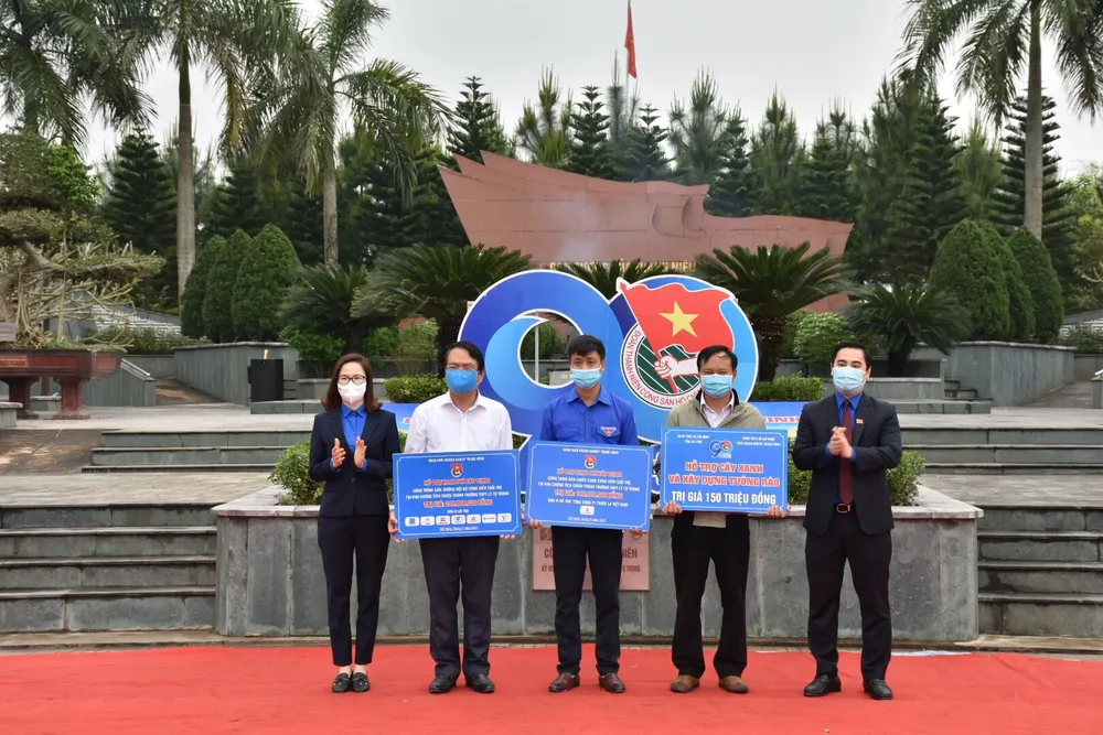 Hà Tĩnh: Ra quân Tháng thanh niên và Tết trồng cây “Đời đời nhớ ơn Bác Hồ” ảnh 5