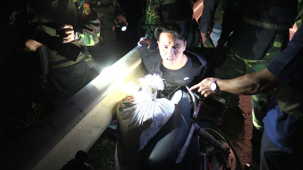 Hà Tĩnh: Bắt giữ đối tượng vận chuyển ma túy số lượng lớn ảnh 1