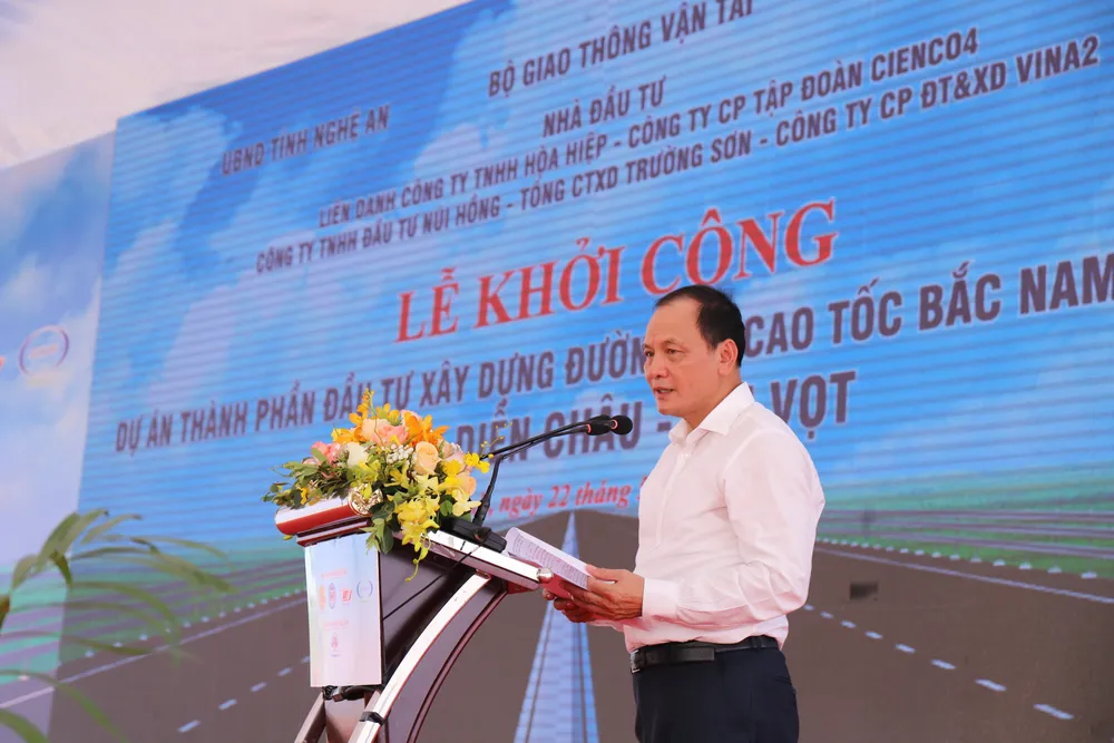 Khởi công dự án cao tốc Bắc Nam đoạn Diễn Châu - Bãi Vọt ảnh 2