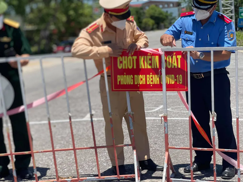 TP Hà Tĩnh kết thúc cách ly y tế theo Chỉ thị 16 ảnh 4