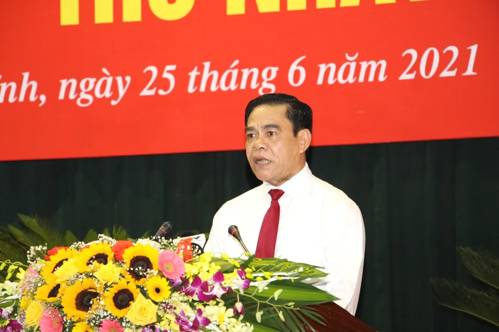 Đồng chí Hoàng Trung Dũng tái đắc cử Chủ tịch HĐND tỉnh Hà Tĩnh khóa XVIII ảnh 1