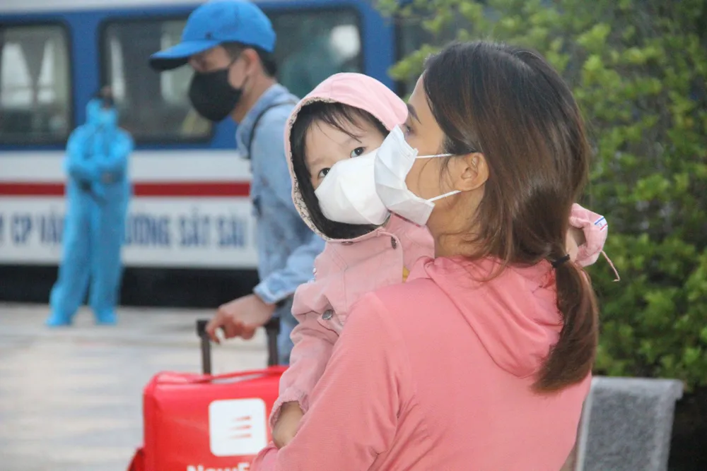 Hà Tĩnh đón 814 công dân từ TPHCM trở về quê an toàn ảnh 8