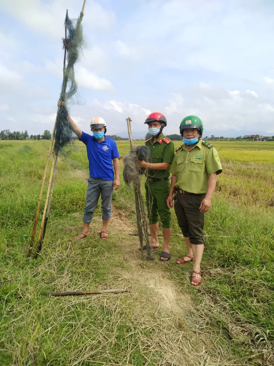 Hà Tĩnh: Tăng cường xử lý nạn săn bắt chim tự nhiên, động vật hoang dã ảnh 5