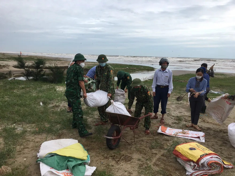 Bộ đội Biên phòng Hà Tĩnh sẵn sàng lực lượng, phương tiện phòng chống bão số 8 ảnh 1