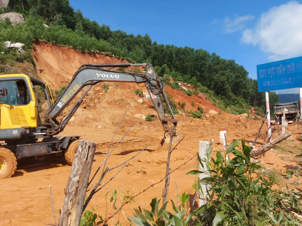 Tập trung khắc phục hậu quả sạt lở núi ở Hà Tĩnh  ảnh 3