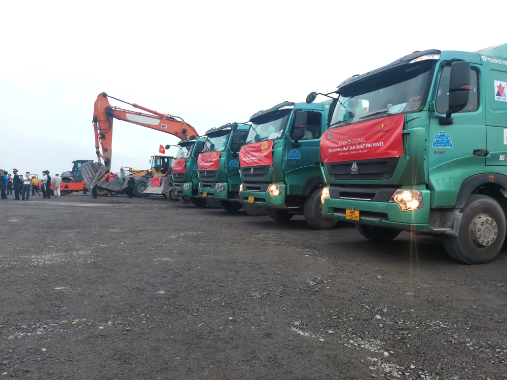 Khởi công dự án Nhà máy sản xuất Pin VinES tại Khu kinh tế Vũng Áng ảnh 2