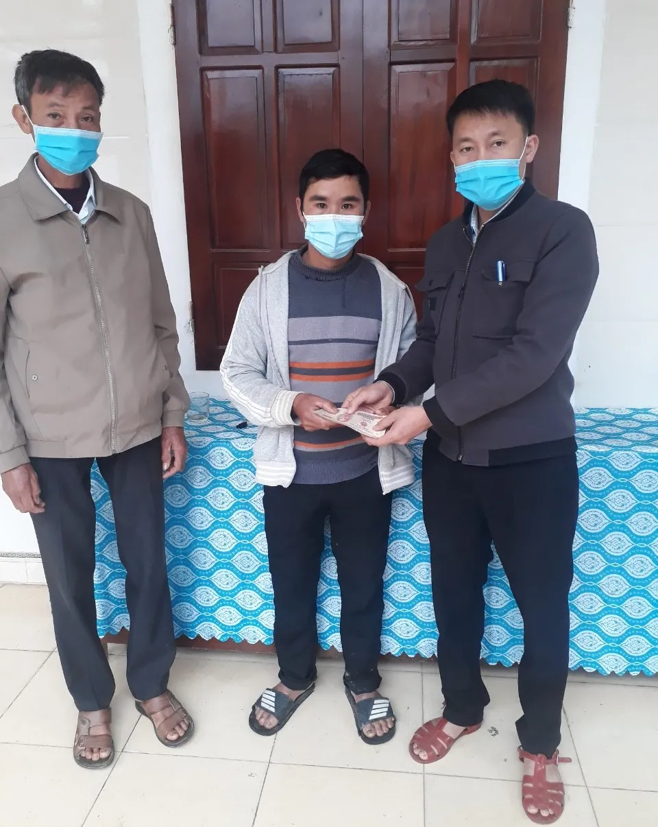 Bạn đọc Báo SGGP hỗ trợ các gia đình khó khăn ở Hà Tĩnh ảnh 1