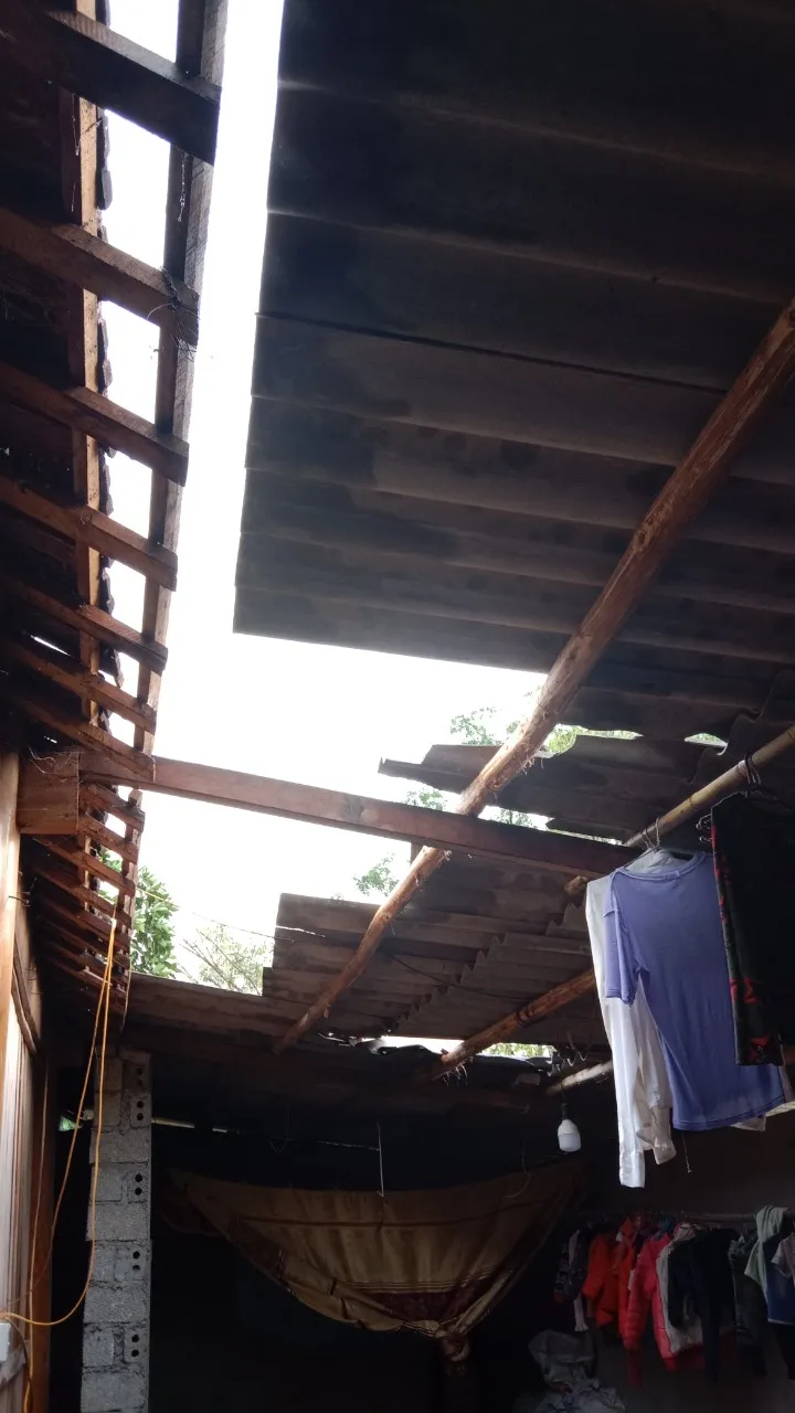 Hà Tĩnh: Lốc xoáy và mưa đá gây thiệt hại nặng ở xã miền núi ảnh 6