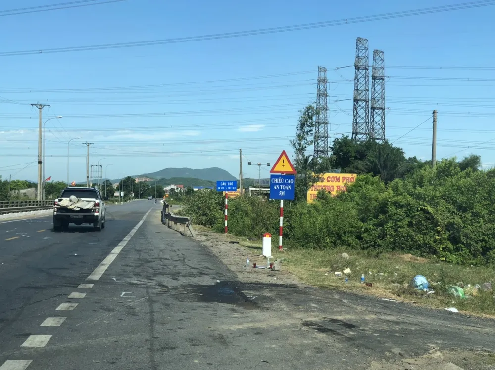 Tai nạn giao thông, 2 người tử vong ảnh 2