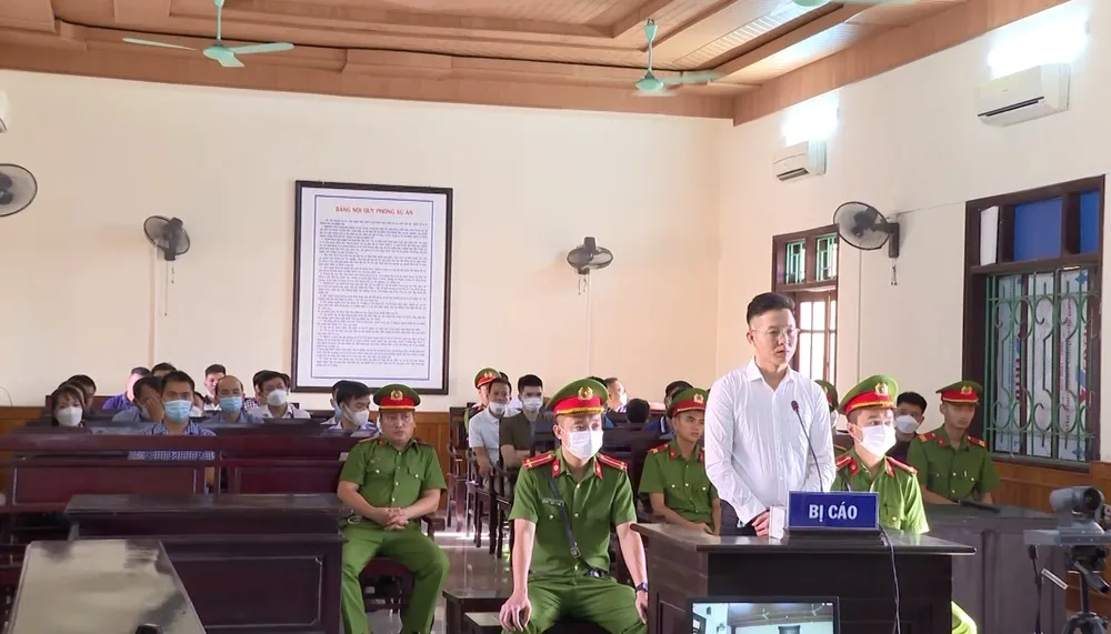 Phạt 5 năm 6 tháng tù giam đối tượng tuyên truyền chống phá Nhà nước ảnh 1