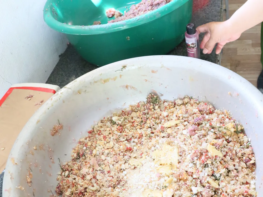 Đà Nẵng, Hà Tĩnh: Phát hiện bánh trung thu không rõ nguồn gốc, chưa kiểm nghiệm  ảnh 2