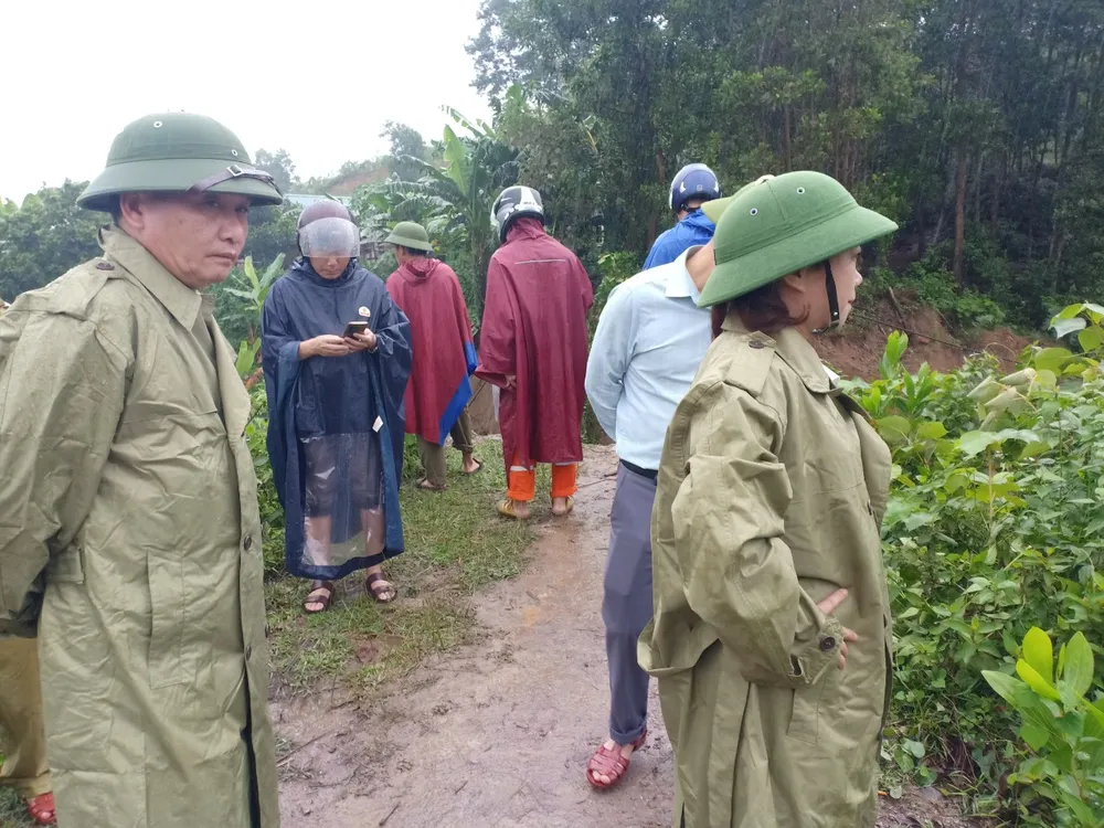 Hà Tĩnh: Mưa lớn gây sạt lở tại đập Khe Xai ảnh 3