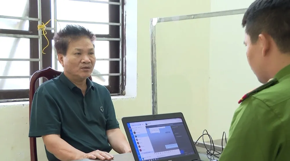 Hà Tĩnh: Khởi tố, tạm giam 3 đối tượng tàng trữ, sử dụng vũ khí “nóng” giải quyết mâu thuẫn ảnh 6