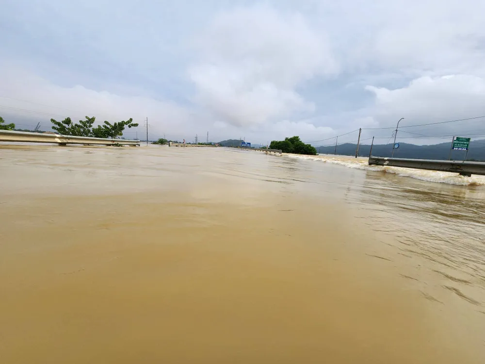 Hà Tĩnh cấm phương tiện qua Quốc lộ 1 ở xã Xuân Lam  ảnh 8