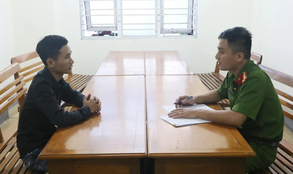 Truy bắt thành công đối tượng trộm hơn 183 chỉ vàng ảnh 2