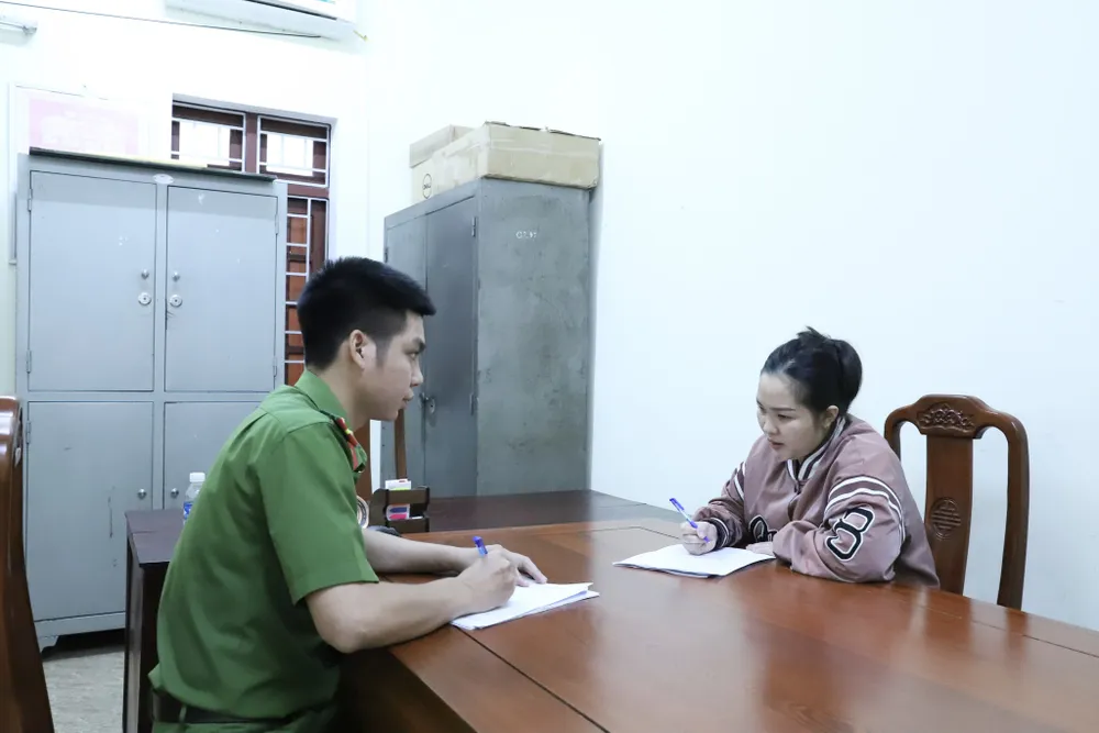 Giấu hơn 800kg pháo trong phòng ngủ ảnh 3