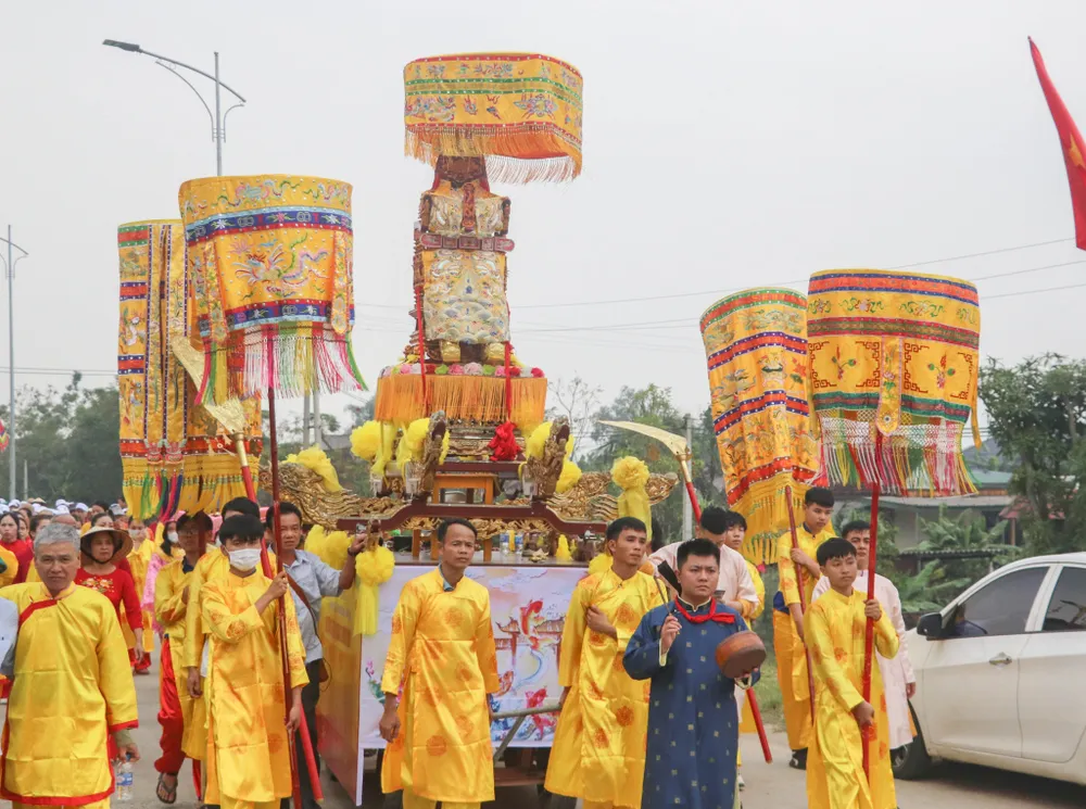 Độc đáo lễ hội đền Cả - Dinh đô quan Hoàng Mười ở Hà Tĩnh ảnh 10