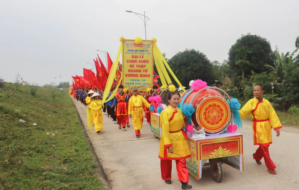 Độc đáo lễ hội đền Cả - Dinh đô quan Hoàng Mười ở Hà Tĩnh ảnh 11
