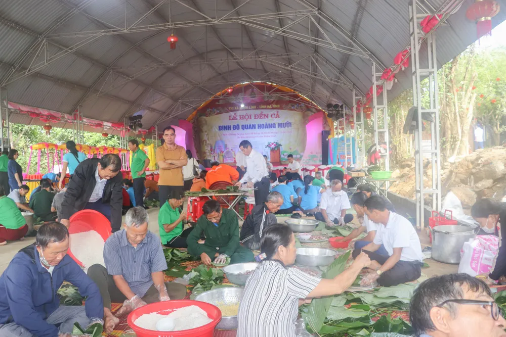 Độc đáo lễ hội đền Cả - Dinh đô quan Hoàng Mười ở Hà Tĩnh ảnh 1