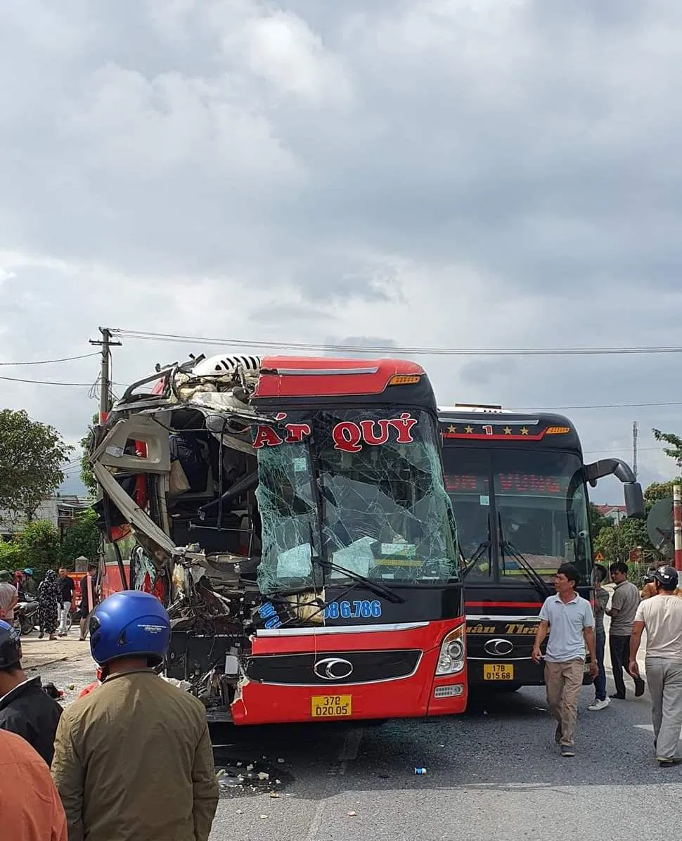 Hà Tĩnh: Tai nạn giao thông liên hoàn trên quốc lộ 1A, ít nhất 1 người tử vong ảnh 3