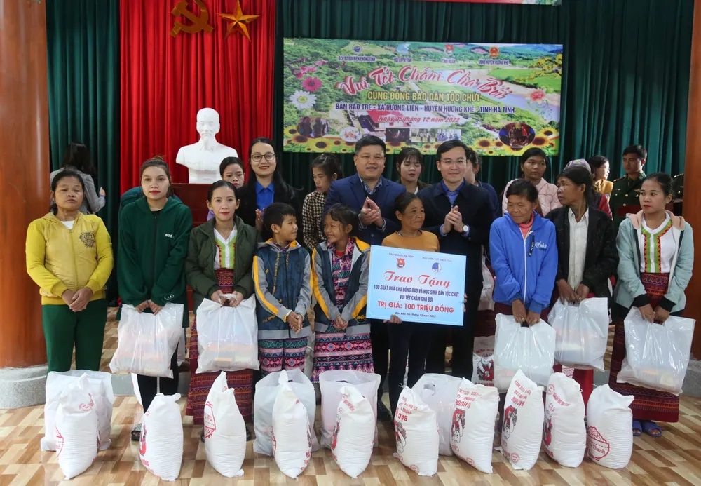 Hà Tĩnh: Bà con dân tộc Chứt vui Tết Chăm Cha Bới ảnh 7