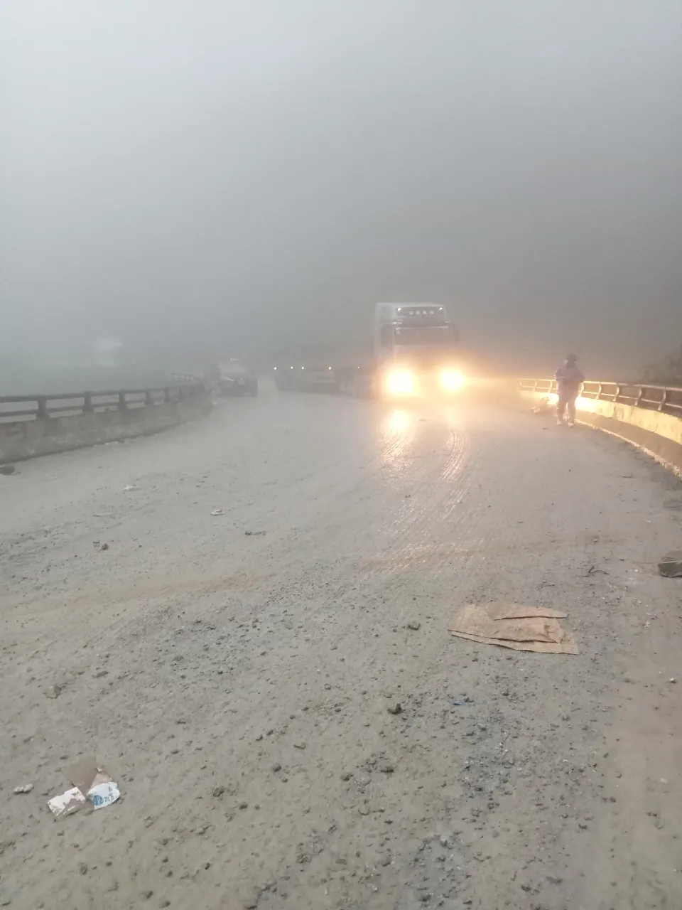 Hà Tĩnh: Thông tuyến quốc lộ 8A đi Cửa khẩu quốc tế Cầu Treo ảnh 3