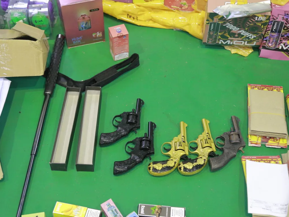 Các tang vật thu giữ