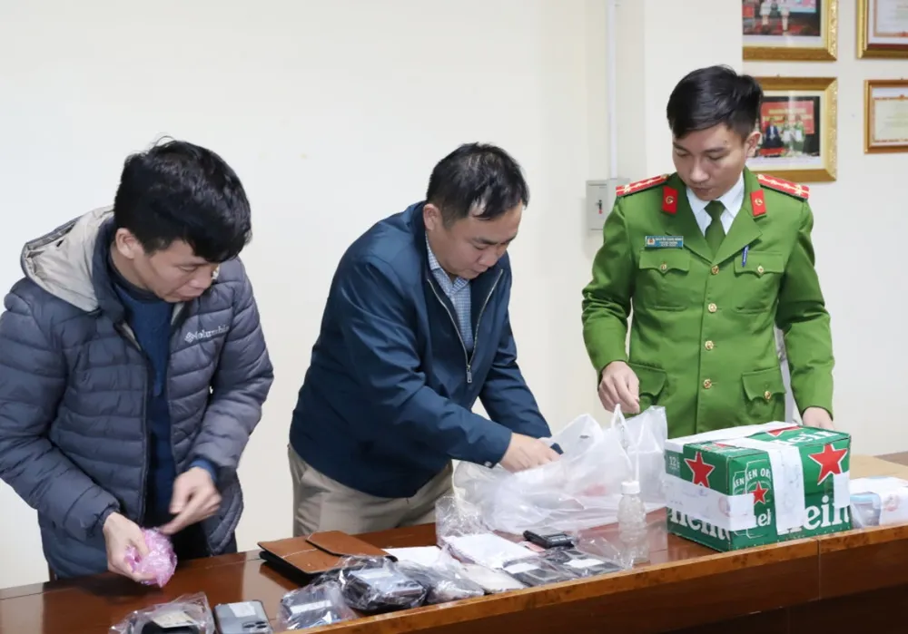 Lực lượng chức năng thu giữ 2kg ma túy đá, 4,1672gam ma túy tổng hợp...