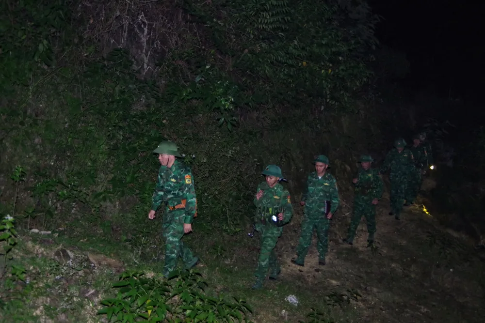 Cán bộ, chiến sĩ Bộ đội Biên phòng Hà Tĩnh luôn đảm bảo thực hiện hoàn thành các nhiệm vụ tuần tra, canh gác khu vực biên giới