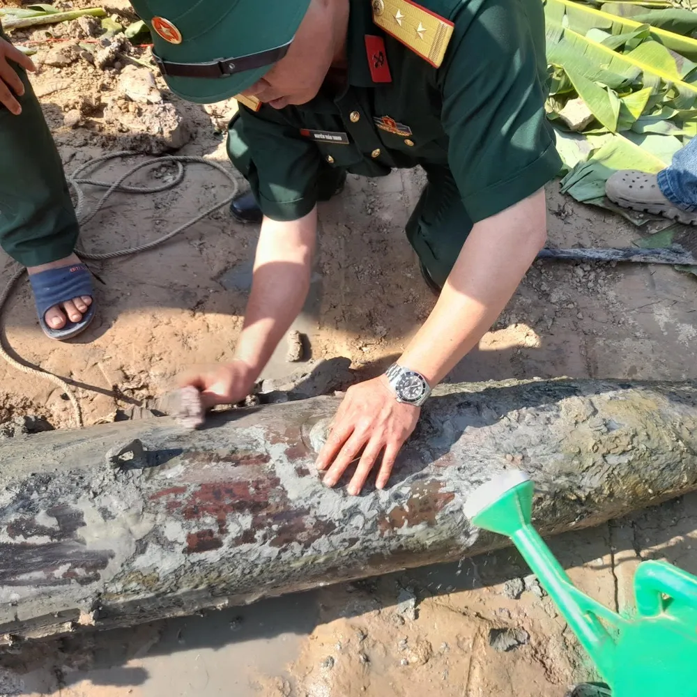 Quả bom vẫn còn nguyên vẹn