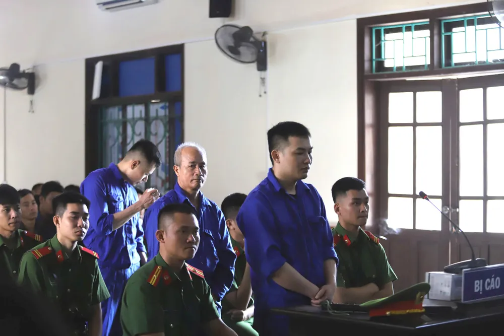 Các bị cáo tại phiên tòa 