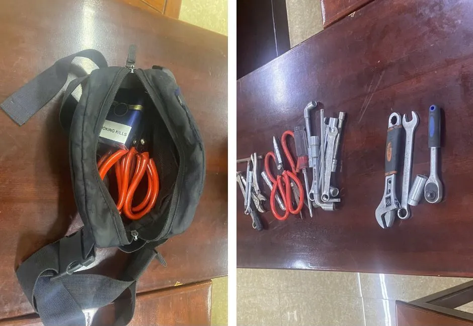 dụng cụ các đối tượng dùng để đột nhập.jpg