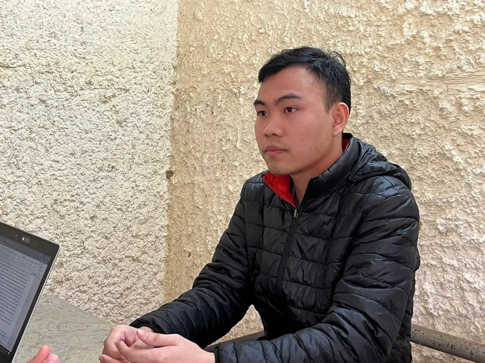 Nguyễn Văn Đồng được chủ người Trung Quốc giao nhiệm vụ quản lý và vận hành hàng trăm tài khoản Facebook ảo.jpg