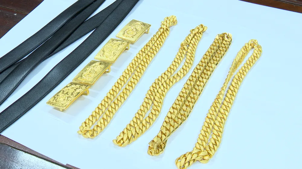 Số vàng tang vật được vận chuyển lậu qua biên giới