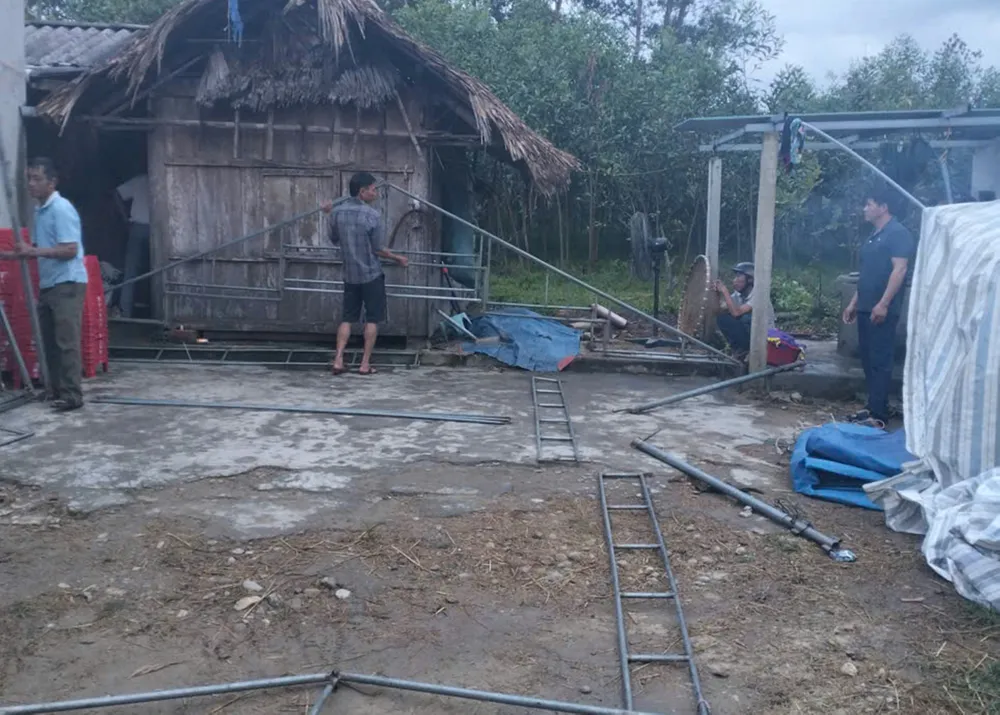 Gia đình và địa phương chuẩn bị lễ mai táng cho nạn nhân