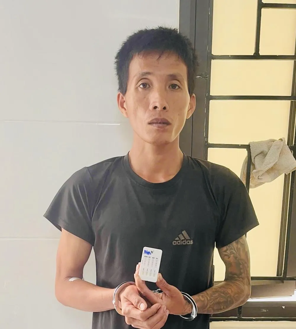 Nguyễn Văn Nam tại cơ quan công an. Ảnh: Công an Hà Tĩnh