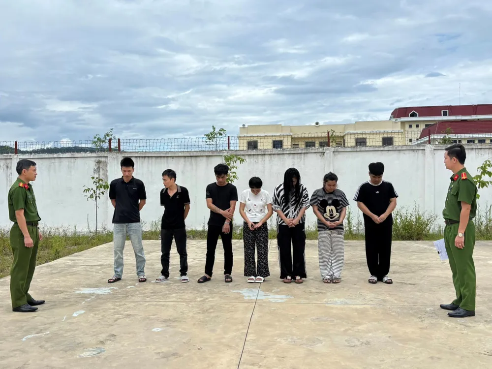Cơ quan công an bắt giữ các đối tượng liên quan 