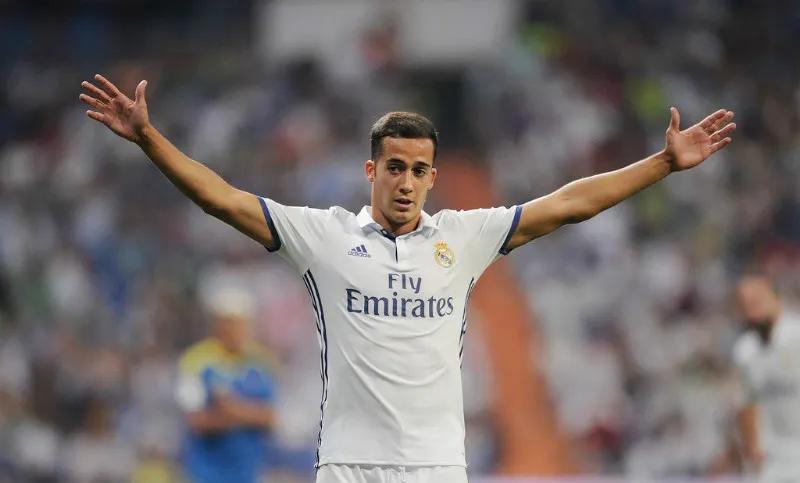 Vazquez bất bình với quyết định của trọng tài. Ảnh: Getty Images