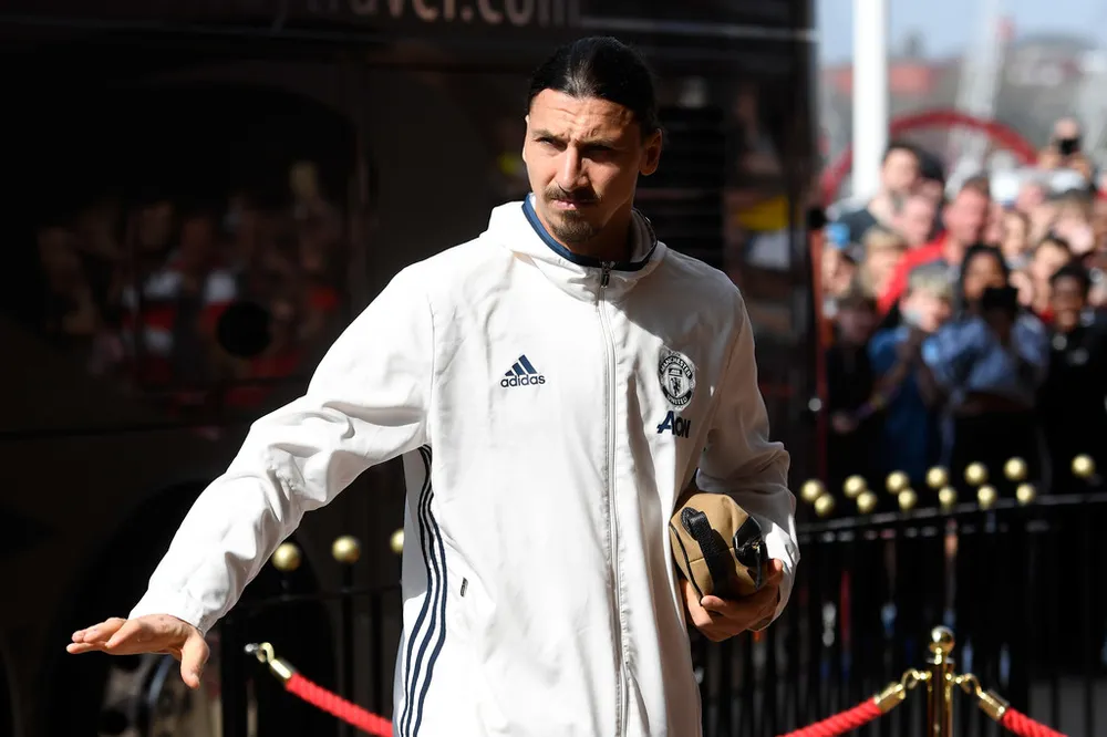 Zlatan Ibrahimovic gần sẵn sàng trở lại sân cỏ. Ảnh: Getty Images