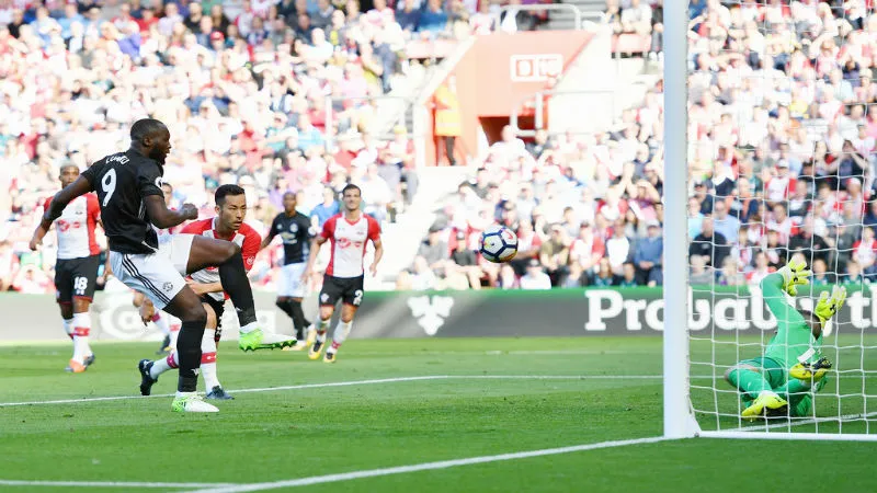 Romelu Lukaku ghi bàn thắng quyết định. Ảnh: Getty Images