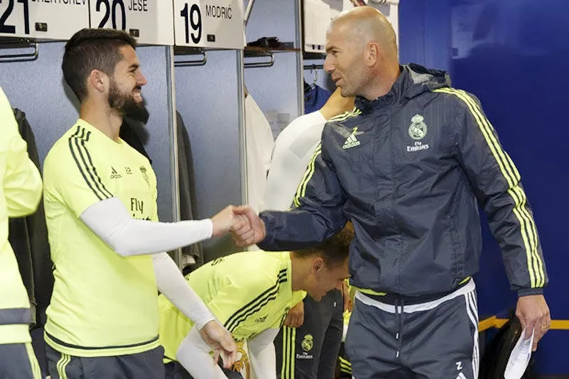 Khi Real “sống bằng hơi thở” Isco ảnh 1