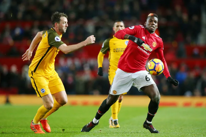 Paul Pogba (phải) là tiền vệ duy nhất có thể tạo khác biệt cho Man.United. Ảnh: Getty Images 