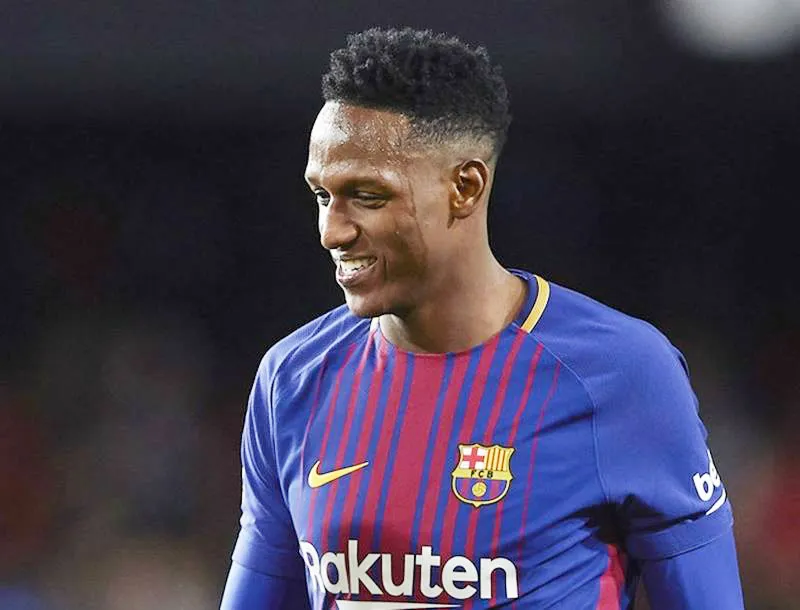 Trung vệ Yerry Mina.