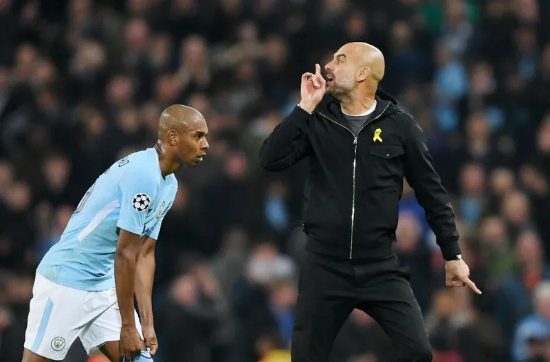 Man.City bị ngăn trên “lằn ranh đỏ”, Pep chỉ trích trọng tài ảnh 1