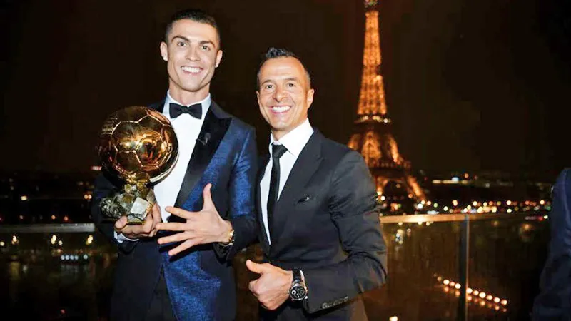 Mendes cho rằng nếu Ronaldo ra đi là tìm thử thách mới. Ảnh Marca.