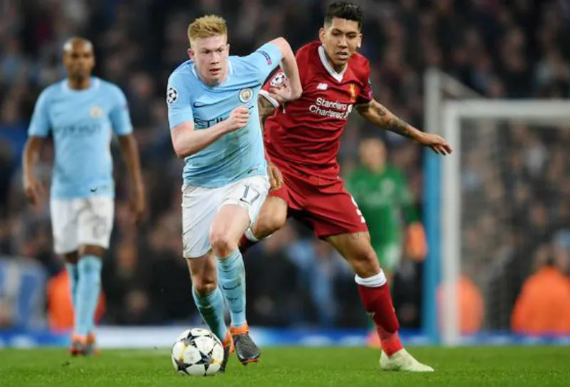 Jurgen Klopp không cho rằng Man.Ciy mất Kevin De Bruyne (trái) là lợi thế cho Liverpool. Ảnh: Getty Images 