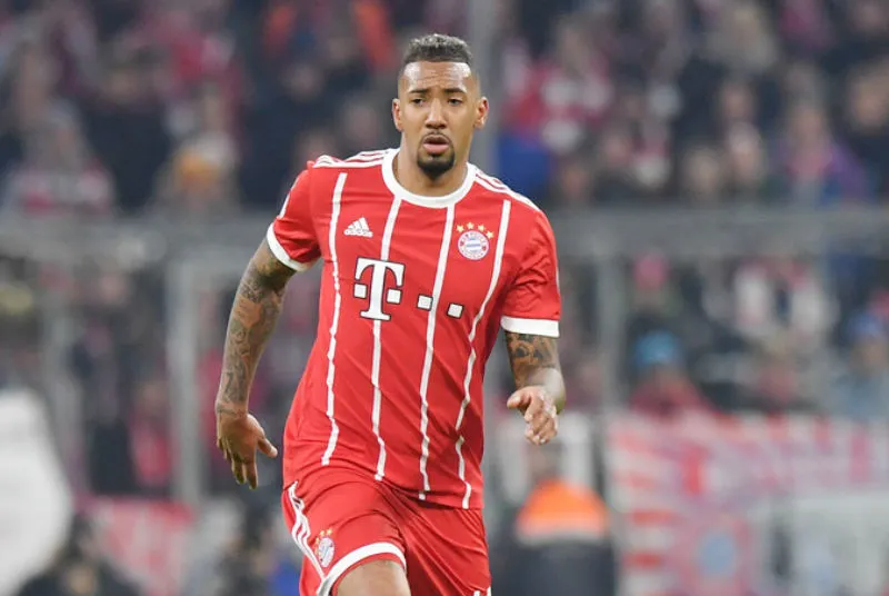 Jerome Boateng không xem Man.United ngang tầm với Bayern. Ảnh: Getty Images