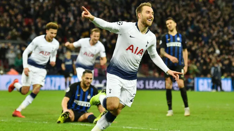 Liverpool nguy cấp, Tottenham sáng lên hy vọng ảnh 1